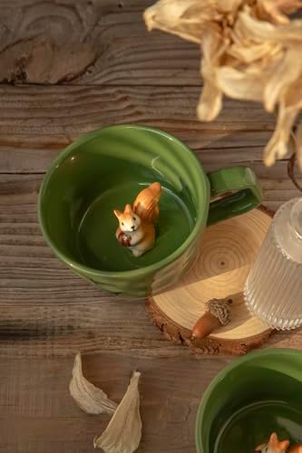 DIHOclub Farmhouse Ceramic Coffee Mug with Squirrel Figurine – Rustic Stoneware Cup, Matte Finish, Ideal for Breakfast & Home Decor (Green Squirrel)
