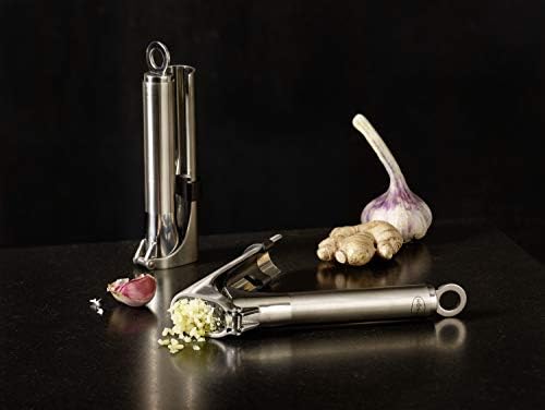 Rösle Stainless Steel Mincing Garlic Press, Premium