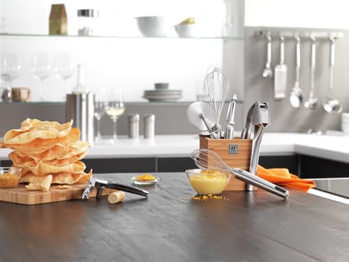 ZWILLING Pro Tools Pizza Cutter