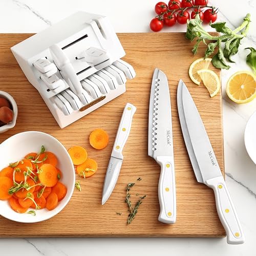 McCook Knife Set White Kitchen Knife Block Set w Built-in Sharpener