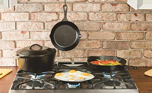 Lodge BOLD Pre-Seasoned Cast Iron Dutch Oven with Lid, 7 Quart
