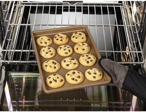 GoodCook BestBake Nonstick 10" x 15" Textured Carbon Steel Cookie Sheet, Medium Baking Tray, Scratch-Resistant Bakeware, Even Heating, Durable Bronze Nonstick Baking Sheet