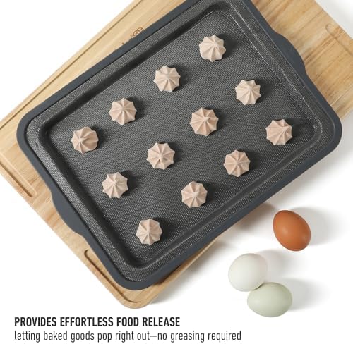 Calphalon Omni 12 x 9-Inch Cookie Sheet with GlassFlex Technology, Flexible Silicone & Micro-Woven Glass Core for Ultra Airflow & Crisp Baking