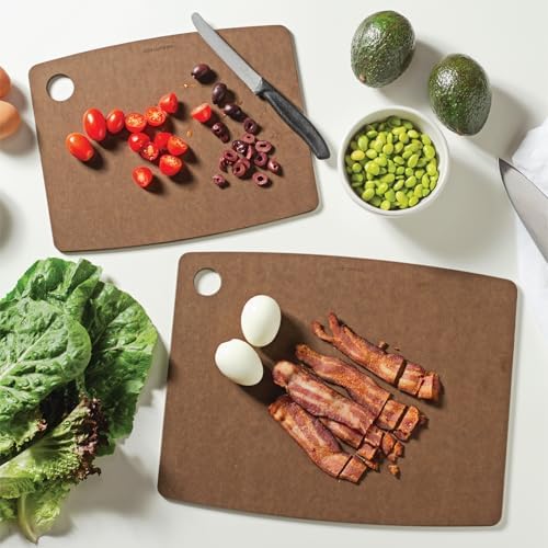 Kitchen Series 11.5" × 9" Cutting Board in Nutmeg