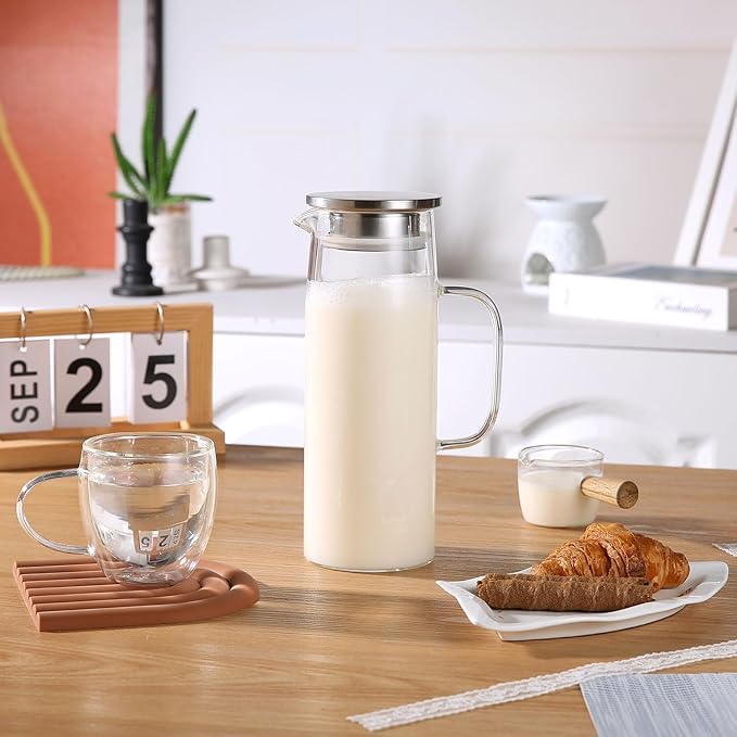 Heat Resistant Glass Pitcher With Lid And Spout, Iced Tea Pitchers Beverage Pitchers For Fridge, Water Pitcher And Carafe 1200ml/41oz