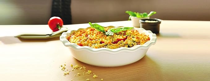 Emile Henry 9"/1.4 qt Pie Dish - Modern Classics Collection | Pearl Gray