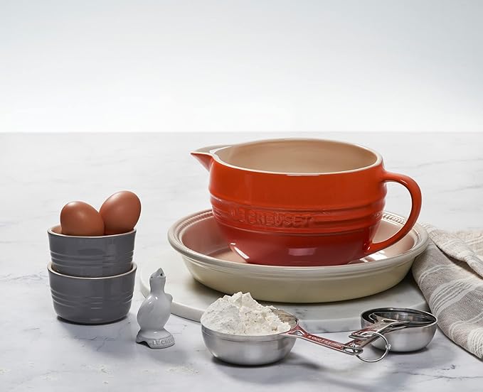 Le Creuset Stoneware Pie Bird, 3.25", Black with Yellow Beak