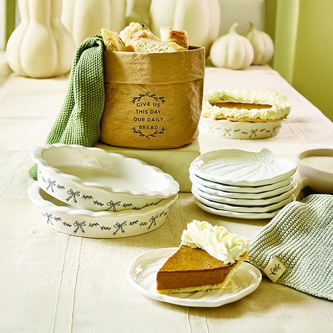 Santa Barbara Design Studio Baking Dish - White Fluted Ceramic Pie Plate, 9", Bows