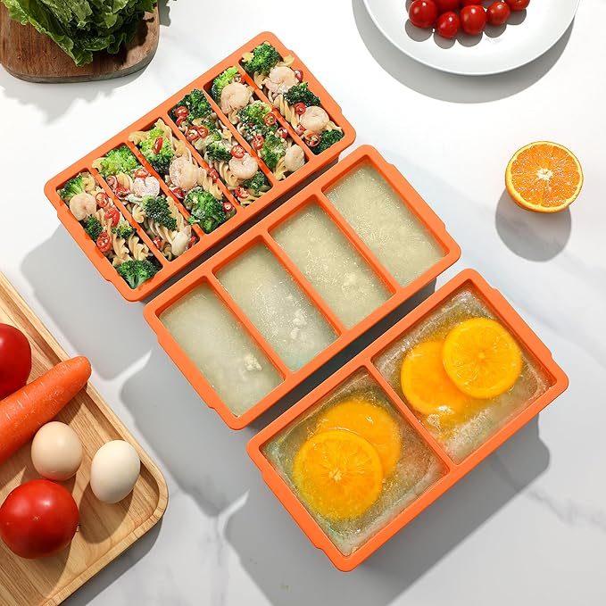 Doasuwish 3-Pack Silicone Freezer Trays with Lid,2 Large 2-Cup(500ml)&4 Medium 1-Cup(125ml)&6 Small 1/2-Cup(75ml) Soup Freezer Container Molds,Ice Cube Tray For Meal Prep&Freezing Soup,Stews,Sauces