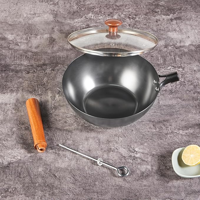 Carbon Steel Wok Pan with Lid, 9.8 Inch Deep Flat Bottom Wok, Coating-Free Carbon Steel Pan for Stir Fry, Soup, Noodles, Braising & Boiling, Small Induction Wok with Wooden Handle