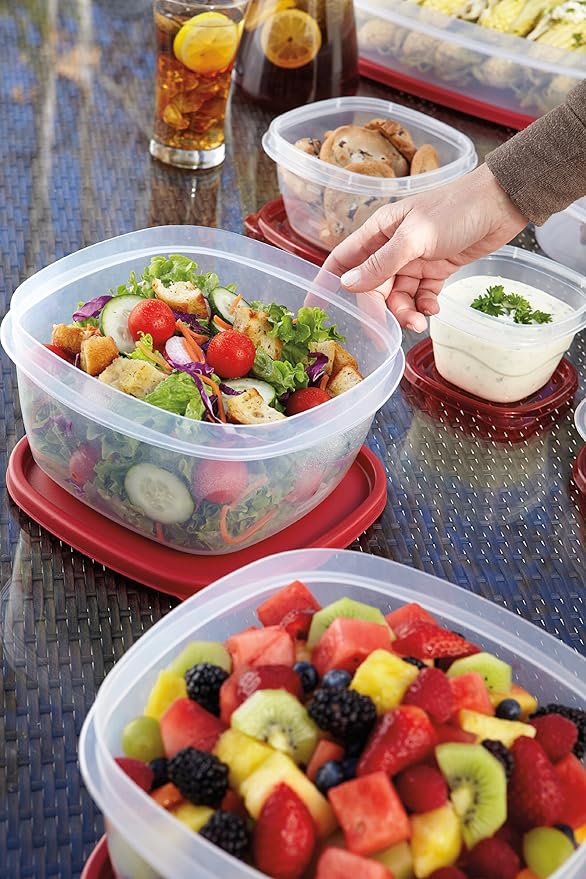 Rubbermaid Easy Find Lid 7-Cup Food Storage Container, Red