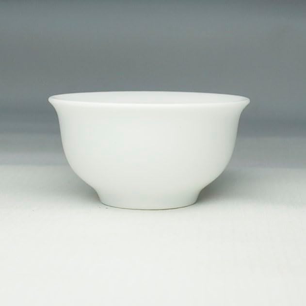 Liang baobao Chinese Traditional Tea Tasting Cup Set of 4, 1.6oz White Porcelain Mini Cups for Gongfu Tea Ceremony (White)