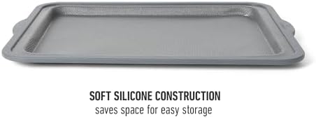 Calphalon Omni 12 x 9-Inch Cookie Sheet with GlassFlex Technology, Flexible Silicone & Micro-Woven Glass Core for Ultra Airflow & Crisp Baking