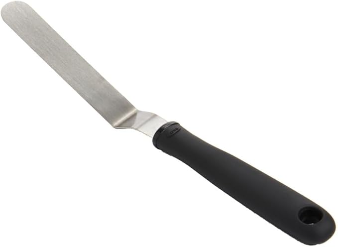 OXO Good Grips Cupcake Icing Knife