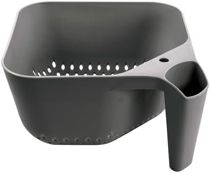 Tovolo Elements Square Colander with Handle Strainer Basket for Pasta Fruit Berries Veggies, Easy to Clean BPA Free Heat Resistant Plastic Colander with Spout 3 Quart Kitchen Strainer, Charcoal Gray