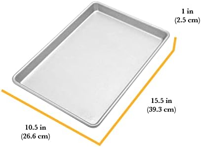Chicago Metallic Commercial II Traditional Uncoated True Jelly Roll Pan, Make jelly rolls, cookies, pizza, one-pan meals, and more, 15-Inch by 10-Inch