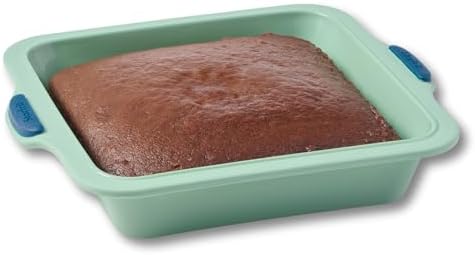 Starfrit Silicone Bakeware 8" (20cm) Muffin Pan, Metal Frame, Green