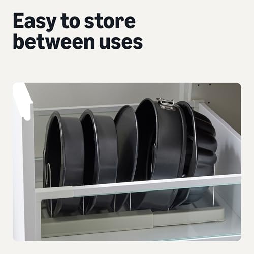 Amazon Basics Nonstick Bundt Cake Pan, Fluted Tube Design, Carbon Steel, Side Handles, Dishwasher and Oven-Safe, 10 Inch, Black