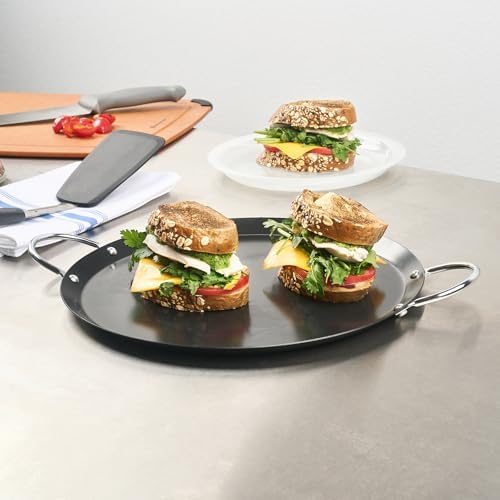 Restaurantware Round Carbon Steel Griddle, 14.6 x 11.1 In