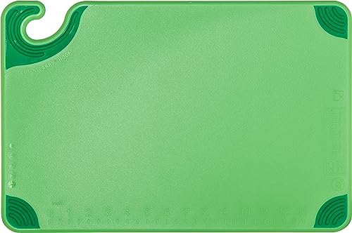 San Jamar Saf-T-Grip Plastic Cutting Board with Safety Hook, 12" x 18" x 0.5", Green