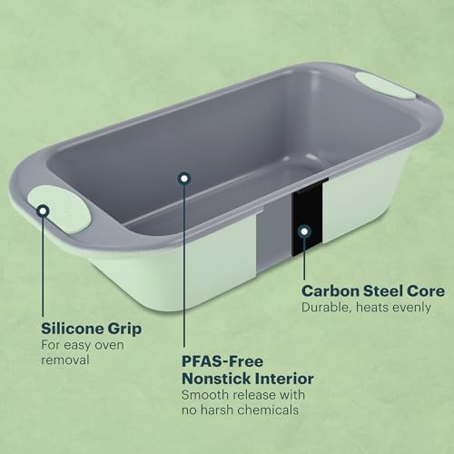 Pyrex 8-Piece Metal Bakeware Set with Heatsafe Silicone Handles, Sage