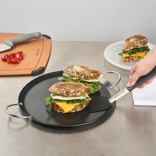 Restaurantware Round Carbon Steel Griddle, 14.6 x 11.1 In