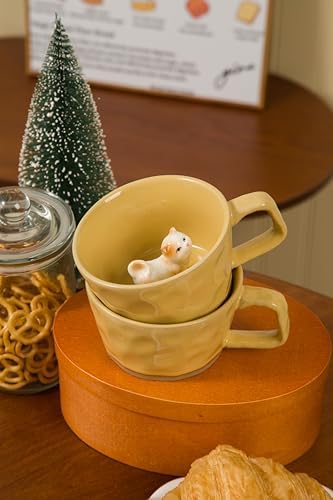 DIHOclub Farmhouse Ceramic Coffee Mug with Animal Figurine – Rustic Stoneware Cup, Matte Finish, Ideal for Breakfast & Home Decor (Yellow Cat)