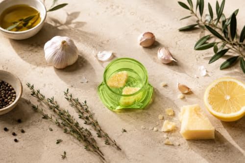NexTrend Garlic Twister 4th Gen, green manual garlic mincer for ginger, herbs and nuts