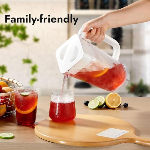 CURTA 2 Pack Plastic Pitcher with Lid, 2L Heavy-Duty Shatterproof Pitchers Clear Water Pitcher with Handle for Lemonade, Coffee,Iced Tea, Milk, Juice, Beverages