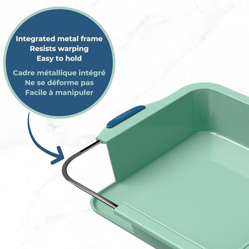 Starfrit Silicone Bakeware 8" (20cm) Muffin Pan, Metal Frame, Green