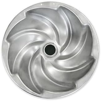 USA Pan Global Swirl Tube Cake Pan