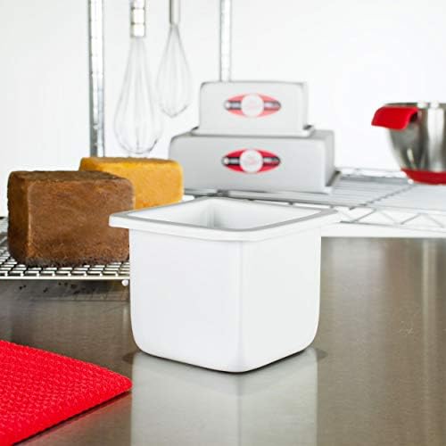 Fat Daddio's Anodized Aluminum Square Cake Pan, 4 x 4 Inch
