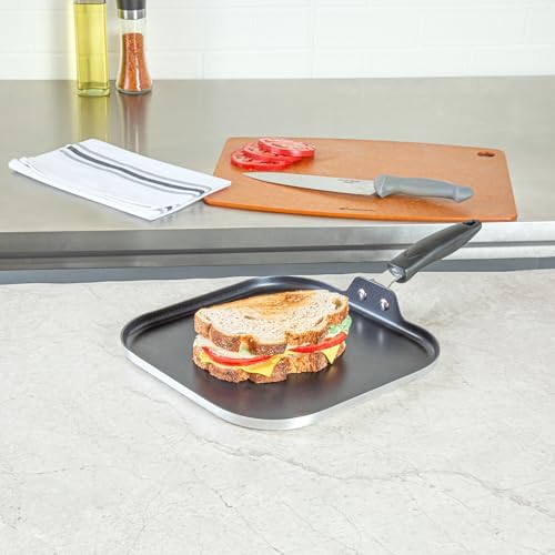 Restaurantware Nonstick Griddle Pan - 1 Count 11 x 11 Inch Aluminum Nonstick Frying Griddle With Bakelite Handle - Square Frying Pan With Even Heating - Black Cooking Surface For Home Kitchens