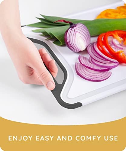 Cutting Boards for Kitchen, Plastic Cutting Board, Dishwasher Safe Cutting Board with Juice Grooves for Meat, Veggies, Fruits, Easy Grip Handle, Non-Slip (Black, 10"x7")