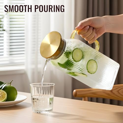2 Liter/68 oz Square Glass Pitcher with Lid, Classic Stripes Water Pitchers with Handle for Fridge, Large Jug for Iced Tea, Coffee, Borosilicate Glass Carafe for Hot/Cold Brew Drink, Gold
