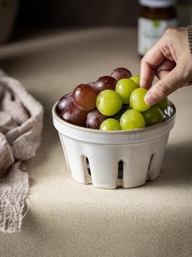 Gomakren Ceramic Berry Basket Set of 2, Fruit Bowl Colanders 5.8 Inch White