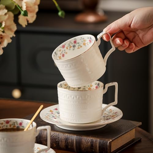 Country Roses Porcelain Tea Cup and Saucer Set with Gold Trim, Vintage Style, For Women and Tea Parties (1, P)