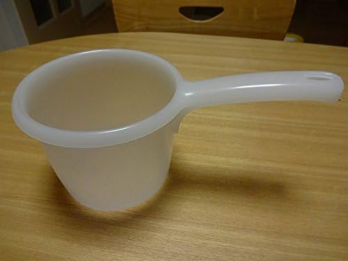 JapanBargain 3042, Lot of 10 Japanese Plastic Water Ladles Bath Ladle Dipper Filipino Tabo Flat Bottom Bath Water Scoop, Made in Japan (10, White)