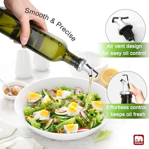gmisun Olive Oil Dispenser Bottle for Kitchen, 1 Pack 17 Fl Oz Green Glass Oil Dispensers Bottles, Cooking Vegetable Oil Dispenser Container Cruet Set with Plastic Pourer Spout