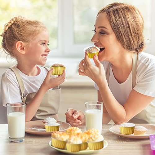 100Pcs Aluminum Cups with Lids,5oz Disposable Ramekin Baking Cups Muffin Liners Mini Pie Pans Foil Cupcake Containers for Christmas Party Wedding Party,Gold
