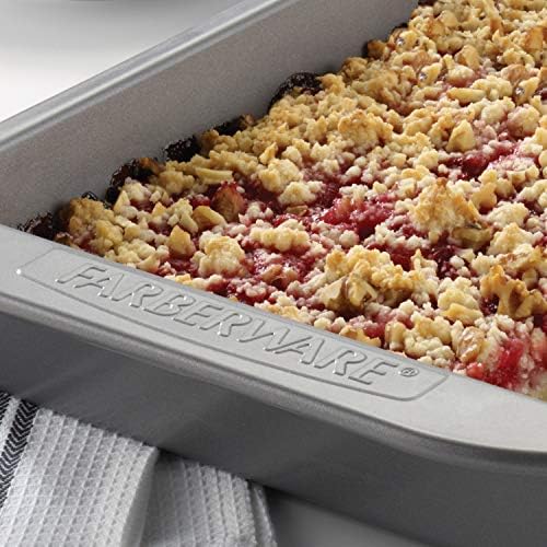 Farberware Nonstick Bakeware Baking Pan With Lid / Nonstick Cake Pan With Lid, Square - 9 Inch, Gray