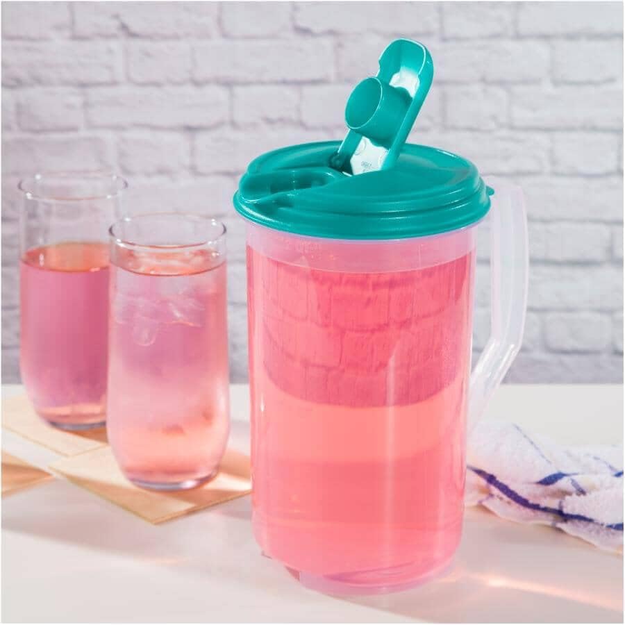 STERILITE 04860906 Beverage Pitcher, Round, BPA-Free Plastic, 2-Qts. - Quantity 1