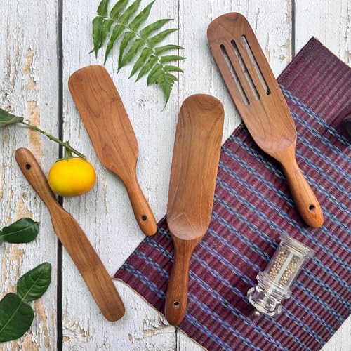 FAAY Teak Spurtle Set, 4 Handmade Wooden Utensils | Premium Thai Teak, Non-Scratch, Moisture-Resistant | Skinny, Medium, Solid & Slotted Spurtles for Mixing, Stirring, Batter & Jars