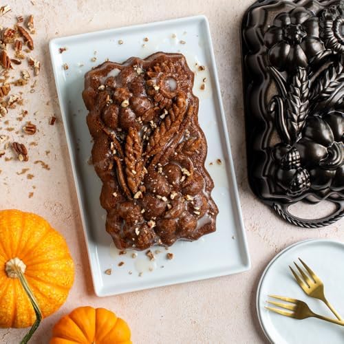Nordic Ware Sunflower and Pumpkin Loaf