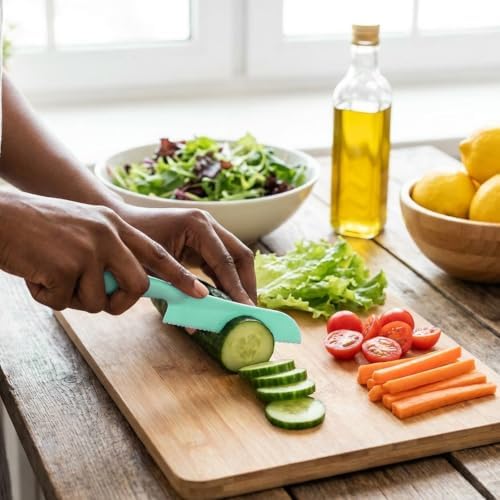4 Pack Lettuce Knife 11/8.5" Plastic Cake Knifes to Prevent Browning Serrated Kitchen Cutter for Cutting Fruits, Cakes and Bread Dishwashable Safe for Kids Nylon Cutters for Nonstick Pans (Green, L&S)