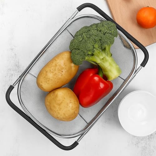 Premium Quality Over The Sink Stainless Steel Oval Colander with Fine Mesh 6 Quart Strainer Basket & Expandable Rubber Grip Handles - Strain, Drain, Rinse Fruits, Vegetables1 (1)