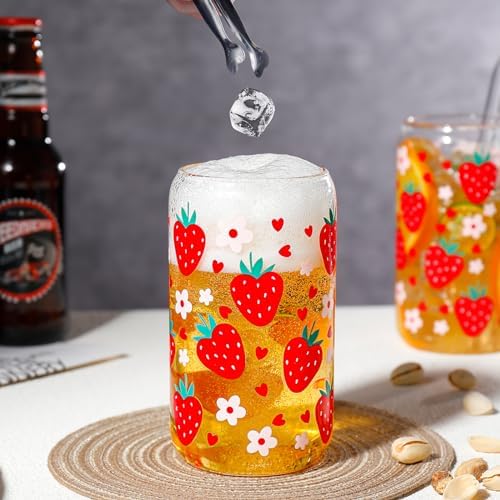 Glass Cups with Lids and Straws with Design Strawberry 4 pcs,Clear Glass Cups 16 oz-DWTS Drinking Glasses Set,Glass Tumbler,Cute Design Glass Iced Coffee Cups with Lids and Straws 480ml