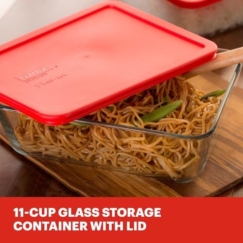 Pyrex Simply Store 11 Cup Glass Food Storage Container, BPA-Free Lid