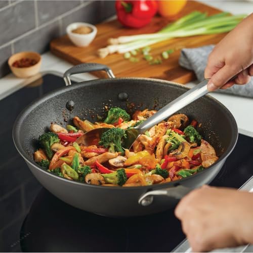 Circulon A1 Series Nonstick Induction Stir Fry Pan, 13.25-Inch, Graphite
