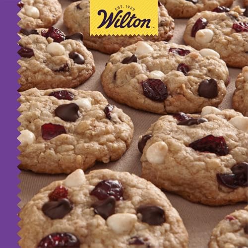 Wilton Gold Premium Non-Stick Warp-Resistant Bakeware, Made without PFAs, 3-tier Cooling Rack, Packaging May Vary